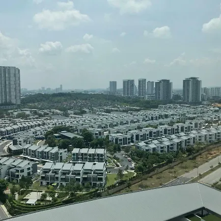 Kenwingston Square Garden By Idealhub Cyberjaya Exterior photo